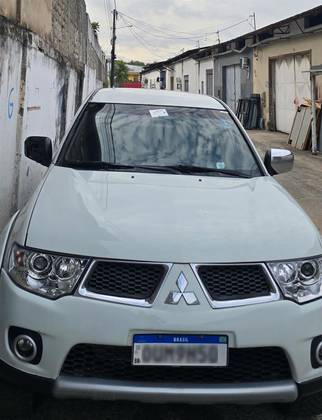 MITSUBISHI L200 TRITON 3.2 HPE 4X4 CD 16V TURBO INTERCOOLER DIESEL 4P AUTOMÁTICO